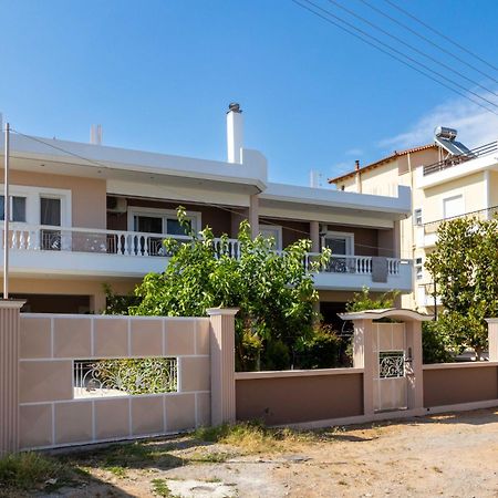 Luxury & Cozy Apartment Messini Bagian luar foto