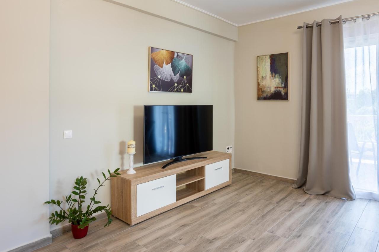 Luxury & Cozy Apartment Messini Bagian luar foto
