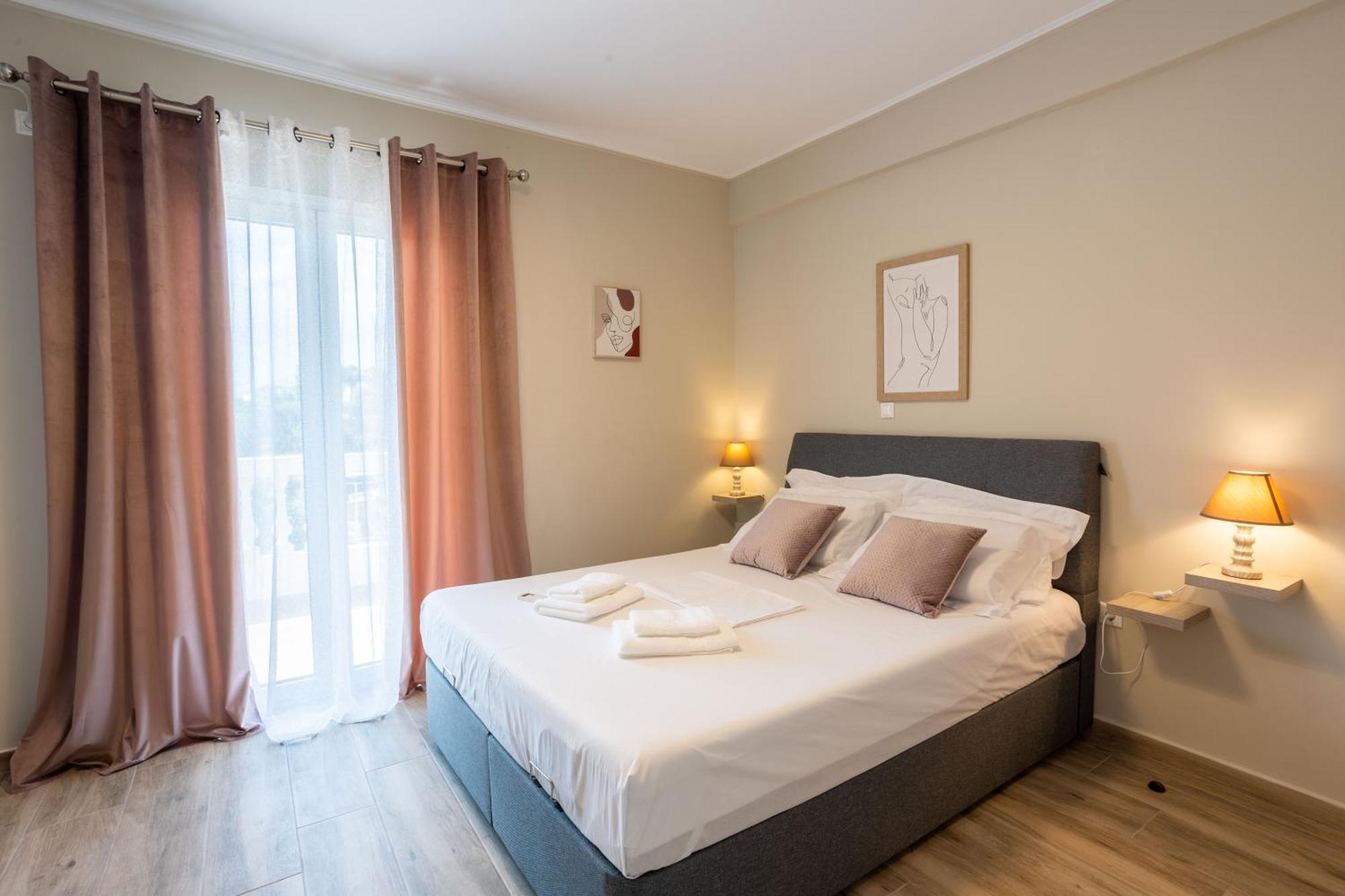 Luxury & Cozy Apartment Messini Bagian luar foto